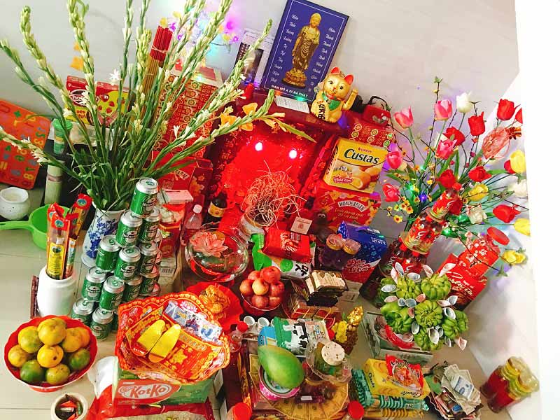 Chuyển Bàn Thờ Thần Tài Về Nhà Mới Cần Biết - Sài Gòn Moving 1 ban tho than tai