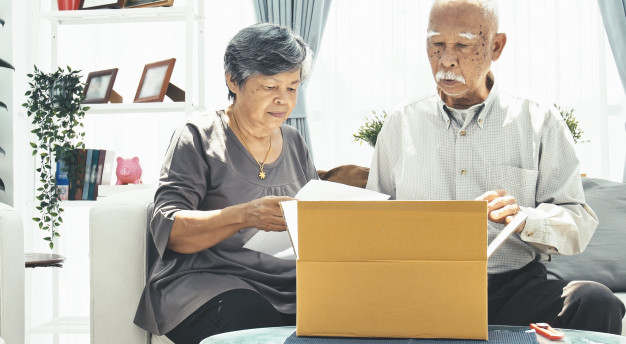 Những điều cần lưu ý khi chuyển nhà có người lớn tuổi - Sài gòn moving 1 chuyen nha co nguoi lon tuoi 4