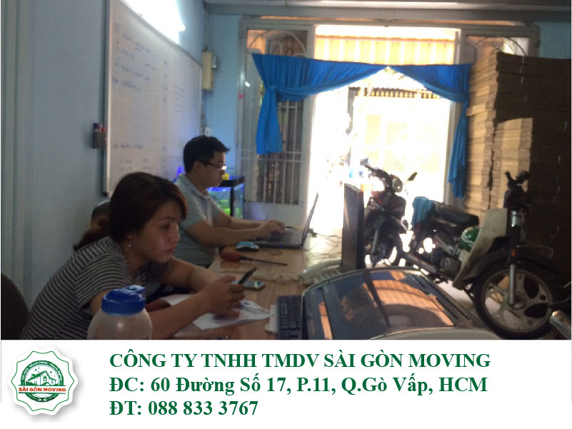 Dịch vụ chuyển nhà Huyện Hóc Môn giá chỉ từ 150k - Sài Gòn Moving 1 van chuyen nha 1 36